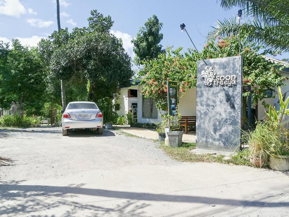Hotel Soontreeya Lanta Ko Lanta Esterno foto