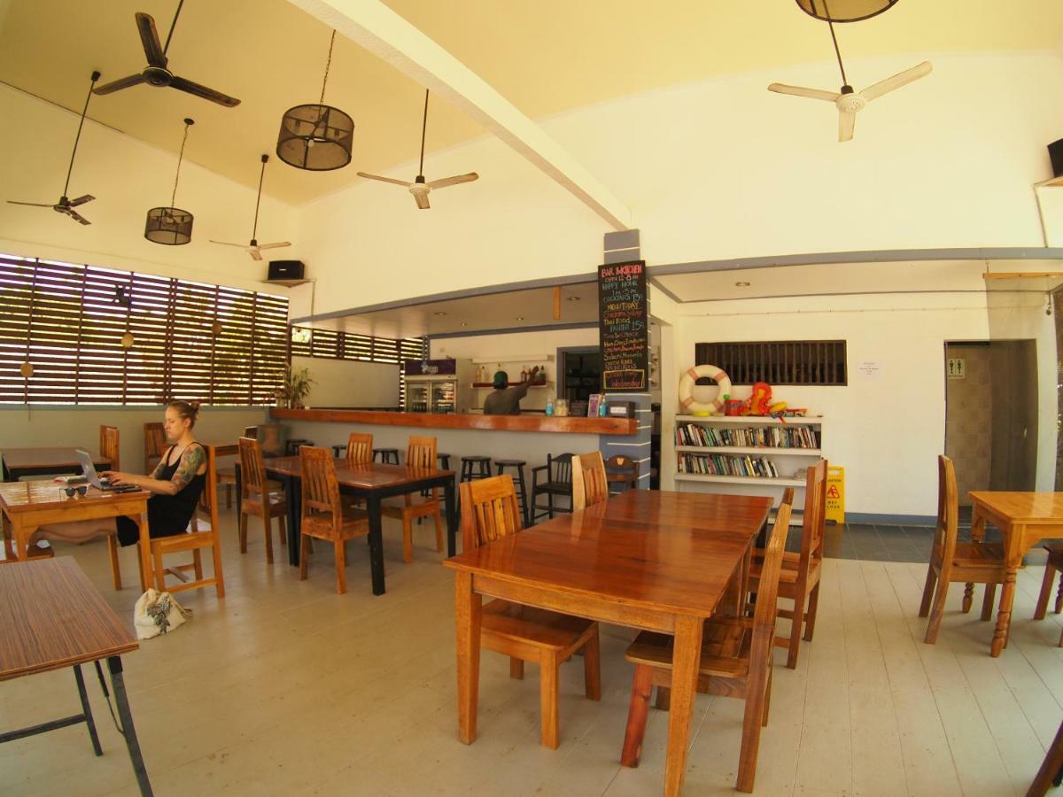Hotel Soontreeya Lanta Ko Lanta Esterno foto